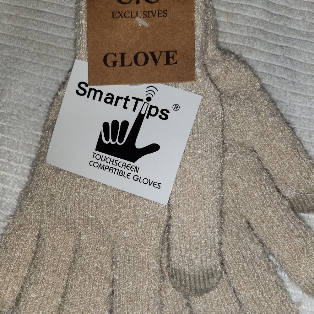C.C Exclusives Smart Tip Gloves